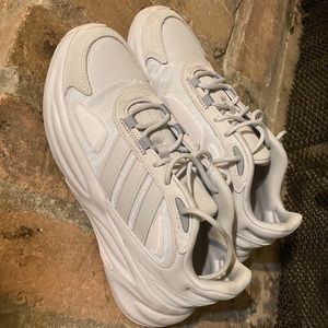 Adidas cloud foam pink and grey